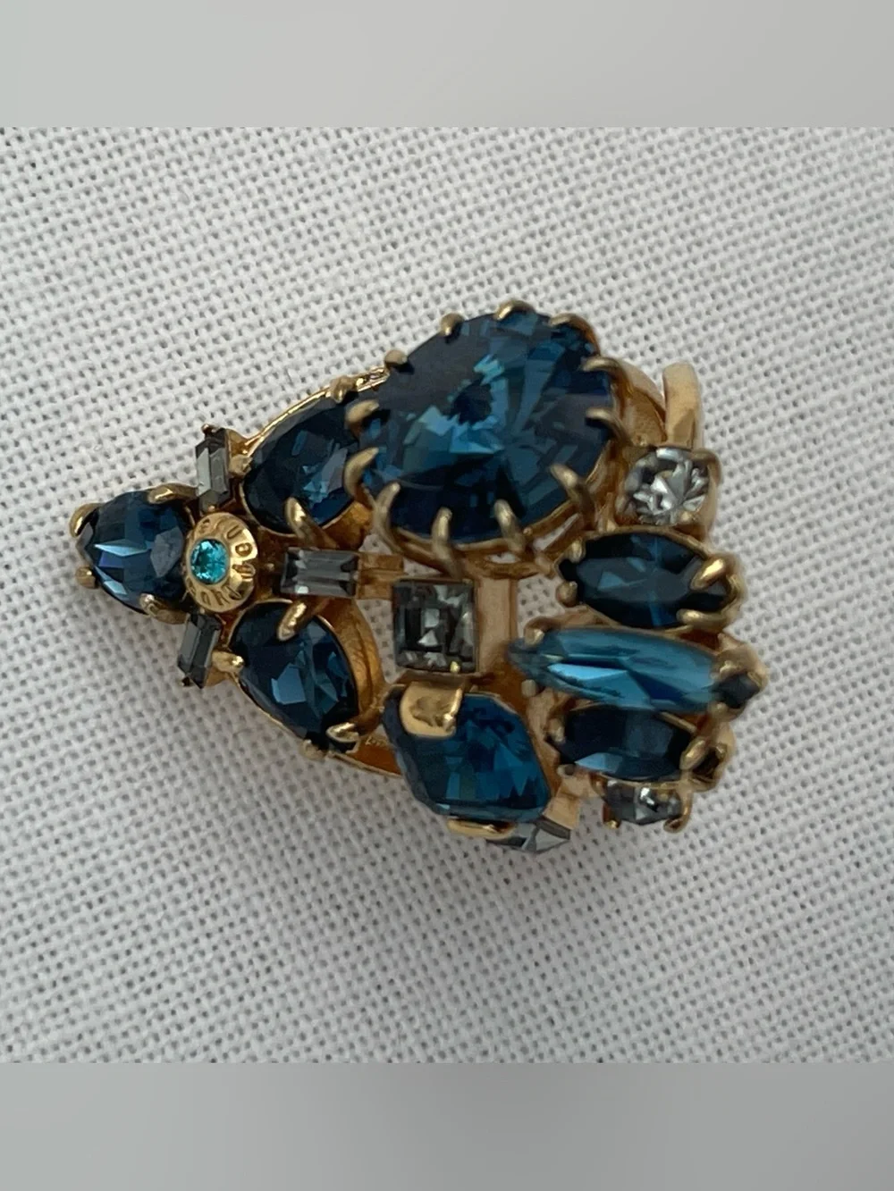 henri bendel Gold-Tone Ring with Deep Blue Stones